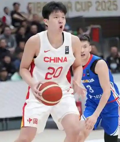 朱俊阵容搭配插图1