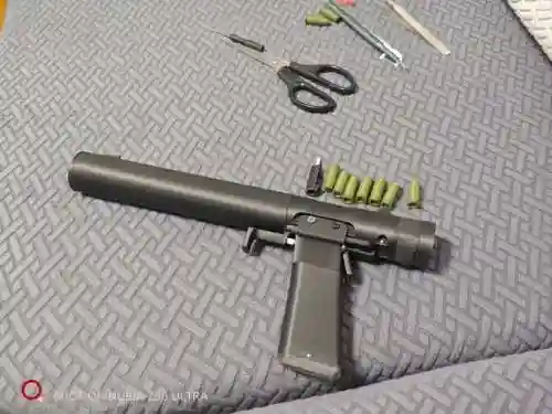 gmb武器模型插图